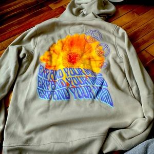 “Expand your mind” tan hoodie with pockets